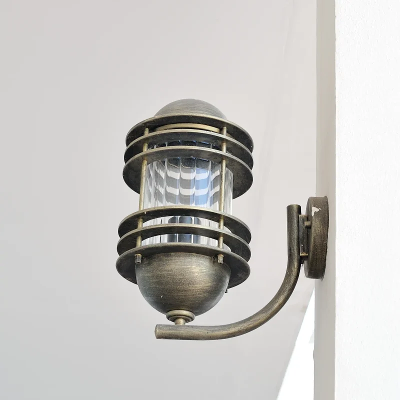 vintage-lighting-lamp-hang-2023-11-27-05-20-15-utc